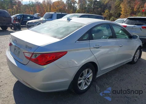 2013 Hyundai Sonata Gls z USA, uszkodzony, nr VIN 5NPEB4AC9DH704755